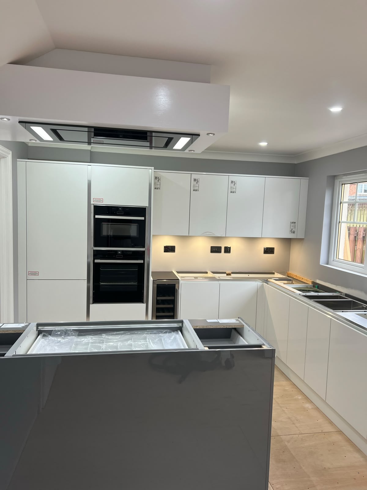 Bespoke Kitchen — Project 1